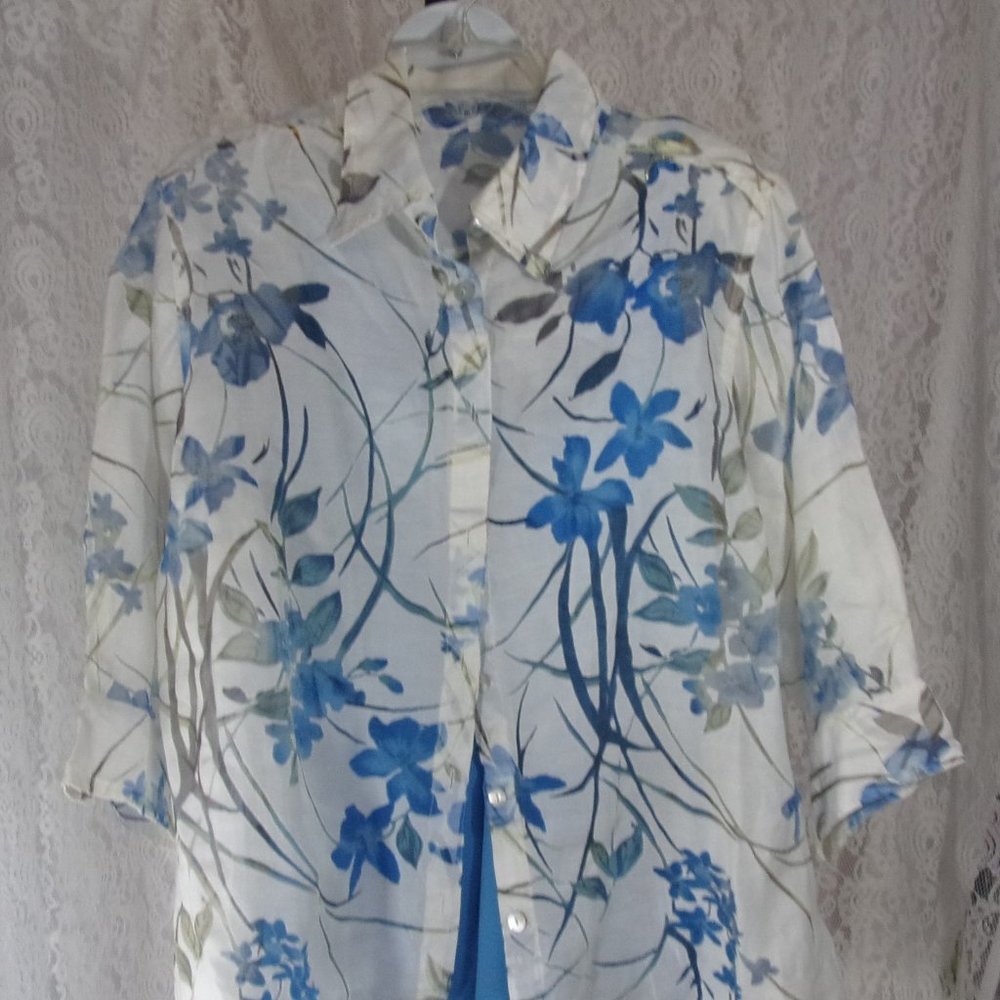 Classic Blouse Top Burnout Design White and Blue